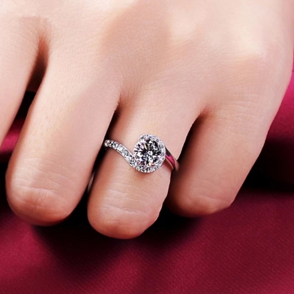 🎀925 Silver White Sapphire Spiral Ring - Picture 6 of 7
